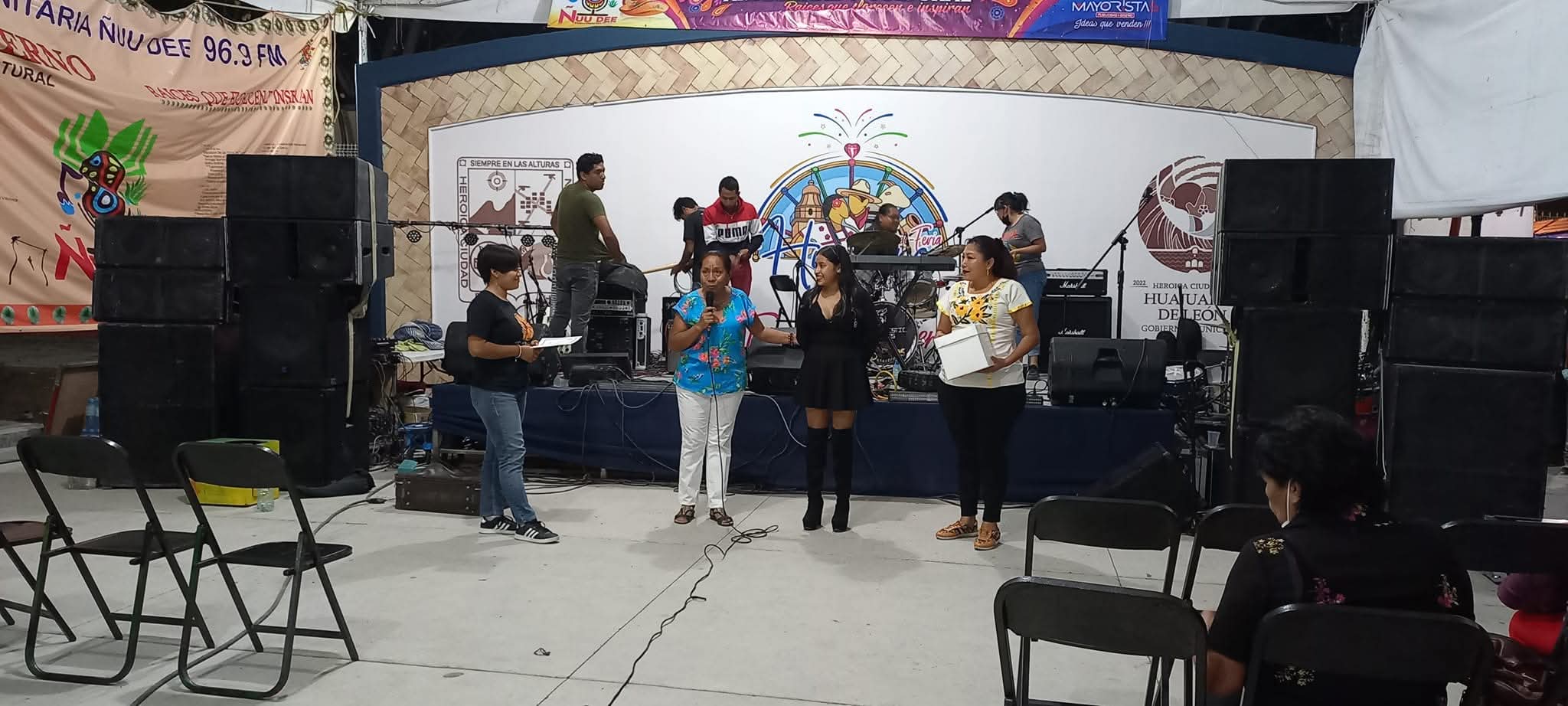 Ñuu Dee Community Radio